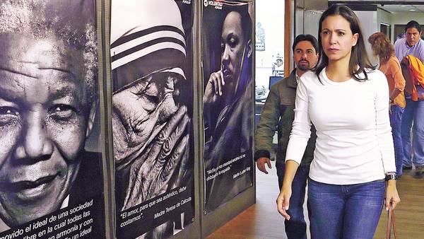 Machado ¡se puso los pantalones!… Atacó al régimen, el dialogo y la AN