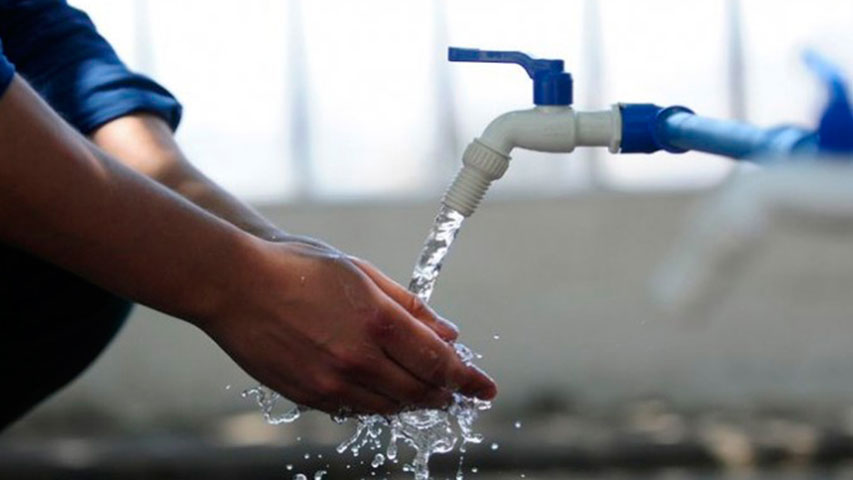 ¡El colmo!  Guardia nacional se adueñan de 6 puntos de llenado de agua en Caracas