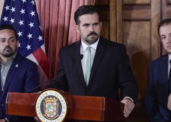Gobernador de Puerto Rico sopesa su dimisión tras las numerosas protestas