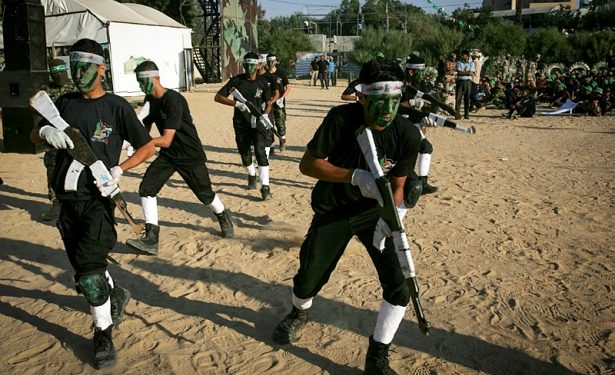 Campamentos de verano en Gaza son usados por terroristas para adoctrinar a jóvenes