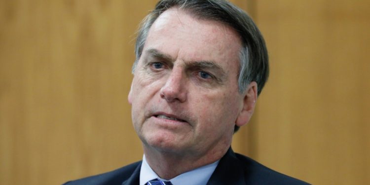 Bolsonaro predice una crisis de refugiados argentinos si Macri pierde en octubre