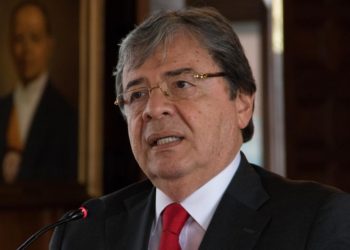 China podría ayudar a Colombia a ofrecer asistencia médica a migrantes venezolanos