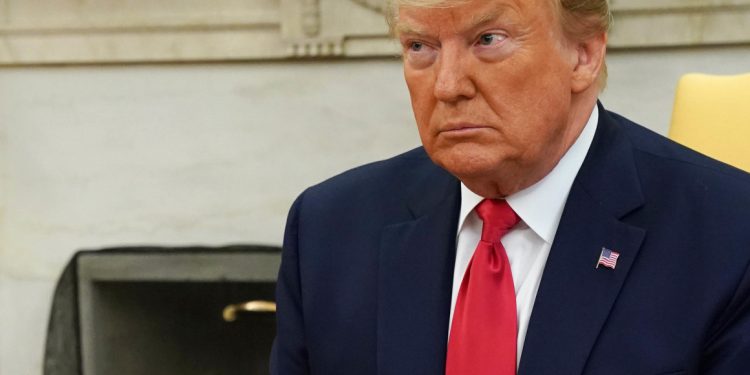 Trump asegura que la opinión de la Asociación Nacional del Rifle debe ser "respetada"