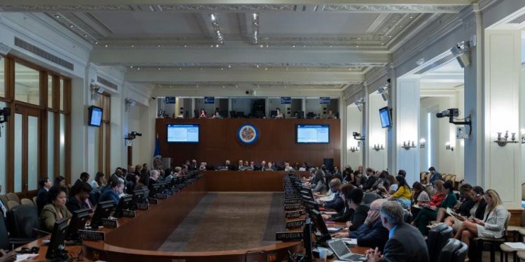 OEA aprobó resolución que condena violaciones de DDHH en Venezuela