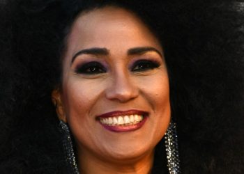 Aymée Nuviola dice que sus viajes a Cuba no son sinónimo de apoyo al régimen