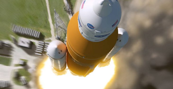 Plan de Trump de enviar estadounidenses a la luna para 2024 tendría “dificultades”