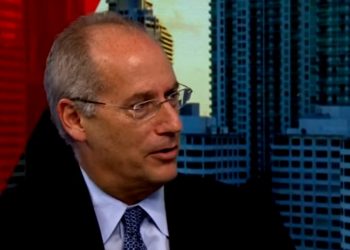 Alcalde de Miami Beach, Dan Gelber, gana la reelección sin contrincantes