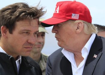 DeSantis lo supera en Florida: Encuestas muestran caída de Trump entre republicanos