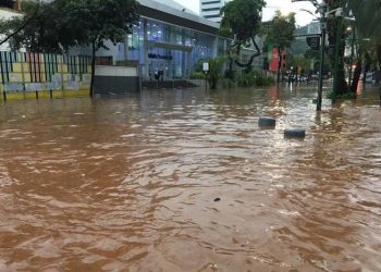 Tormenta tropical Karen genera inundaciones en Venezuela y Trinidad