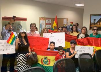 Bolivianos protestaron contra gobierno de Evo Morales en Miami