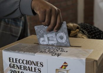 Bolivia irá a segunda vuelta entre Evo Morales y Carlos Mesa