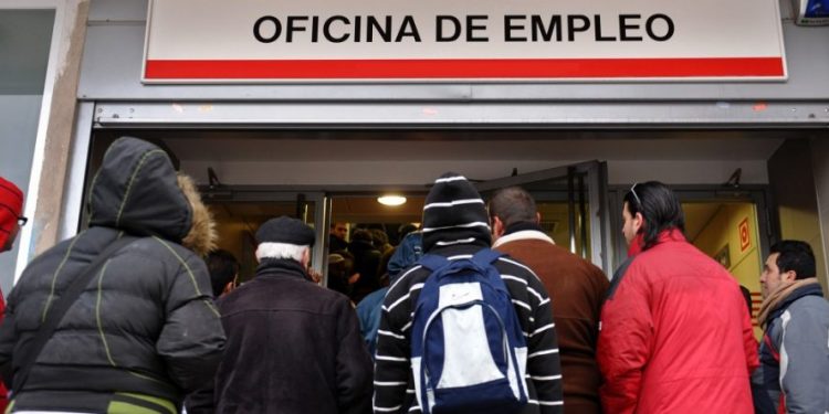 Las deudas sociales de Chile acorralan a Piñera