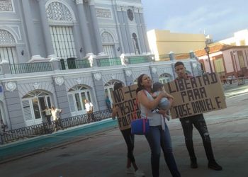 Arrestaron a hijos menores de edad y esposa del líder opositor cubano José Daniel Ferrer (Video)