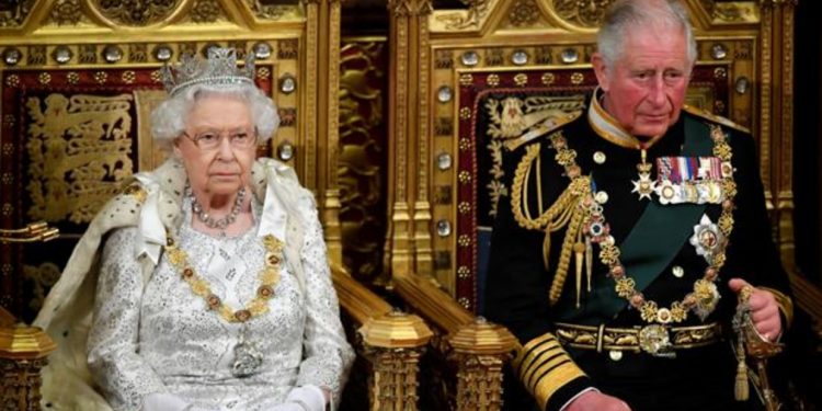 La Reina inició la semana mas importante antes del Brexit