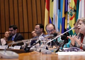 Una América Latina que busca luchar contra la desigualdad vería como aumenta la pobreza en 2019