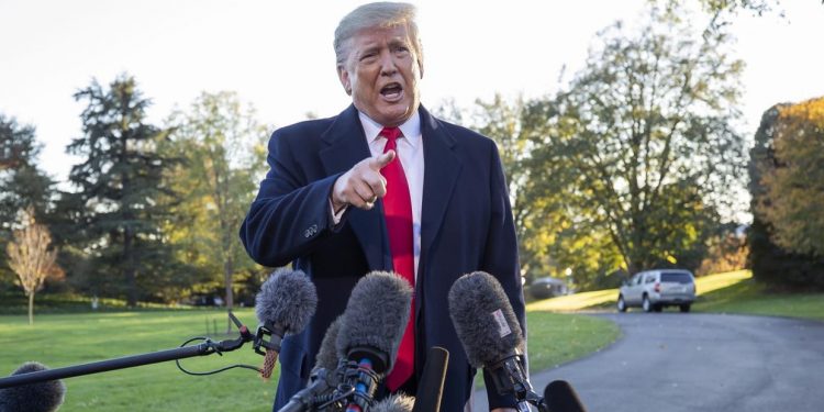 Trump no desmiente aplicar sanciones a España por apoyo al régimen de Maduro