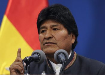 Renunció Evo Morales a la presidencia de Bolivia tras petición del comandante en jefe de las Fuerzas Armadas