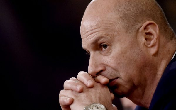 Gordon Sondland, quien implicó a Trump en el Ucraniagate, es acusado de agresiones sexuales