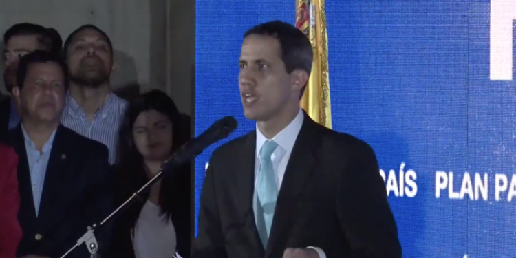 Presidente Interino Juan Guaidó pide a venezolanos en el exterior salir a protestar este 16-N