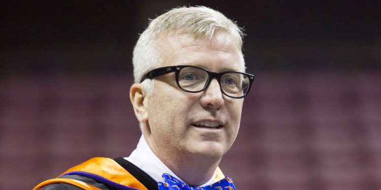 Juez derogó legislación que coloca a candidatos republicanos en primer lugar en papeleta electoral en Florida