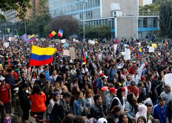 Venezolanos y cubanos bajo sospecha por ‘revueltas’ en América Latina