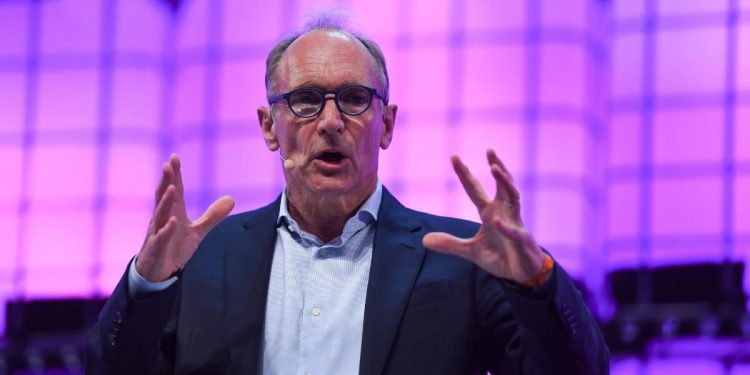 Inventor de internet no quiere abusos de gobiernos en la web