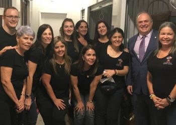 Conoce la Fundación Raíces Venezolanas que ayuda a los más necesitados