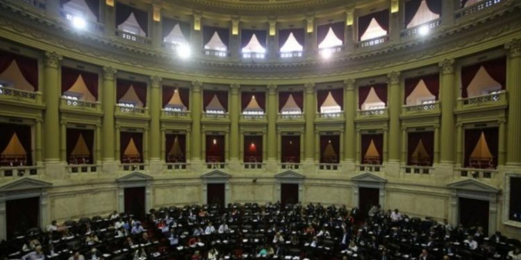 Congreso afronta nueva etapa en caso Trump, mientras que la Casa Blanca anuncia que no asistirá