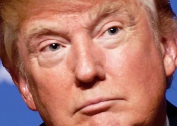 Tribunal federal paraliza los cambios en tarifas de trámites migratorios que quiere Trump