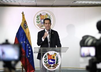 Guaidó confirma que se investigará a diputados venezolanos por presuntas irregularidades