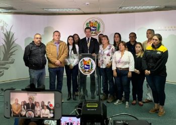 Guaidó, al régimen de Maduro: No nos van a doblegar con violencia política y persecución