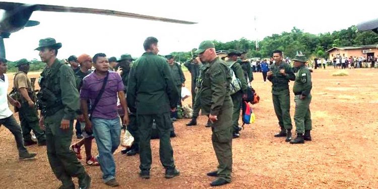 Rusos instalan equipos en Venezuela con complicidad de indígenas y militares