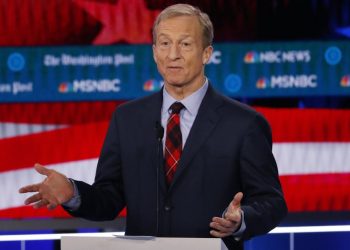 Demócratas esperan ponerse al día frente a Trump rumbo a elecciones de 2020 con más dinero