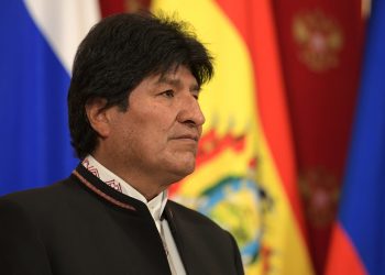 Evo Morales arribó a Argentina como refugiado político
