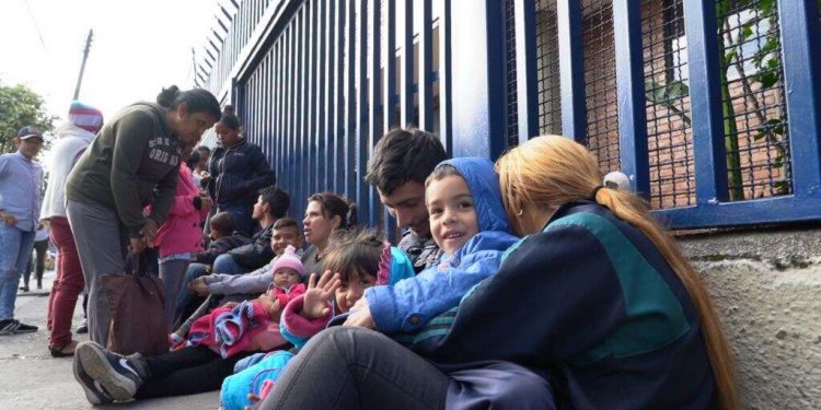 “Caminantes” apuran su paso para llegar a Venezuela en Navidad