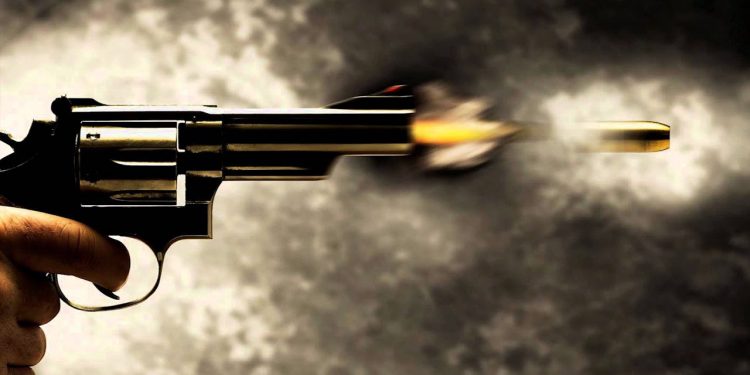 Niño de 15 años murió tras tiroteo en casa de un oficial de Tampa