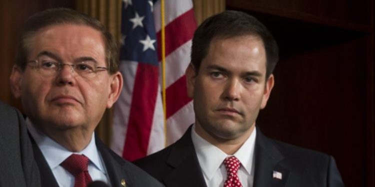 Senado aprueba legislación liderada por Menéndez y Rubio para atender Crisis Humanitaria causada por Maduro