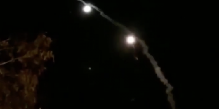 Estados Unidos a la espera de declaración de Trump sobre ataque iraní