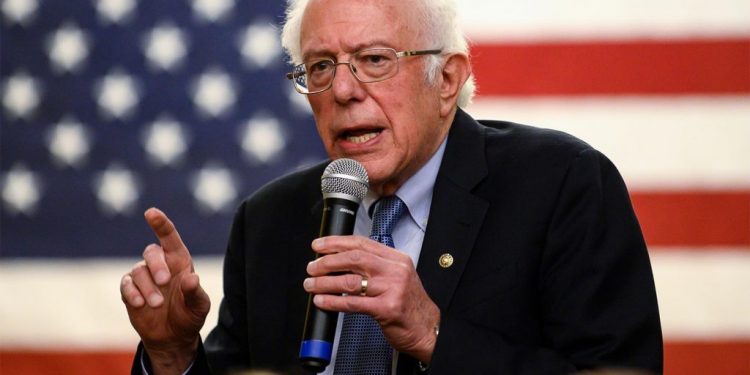 Sanders resalta como el favorito entre “dreamers” para proteger a mexicanos en EEUU