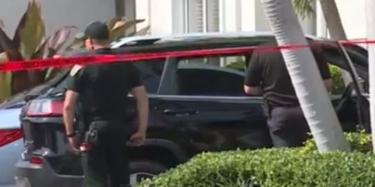 Tiroteo cerca de la residencia de Donald Trump dejó dos sospechosos arrestados