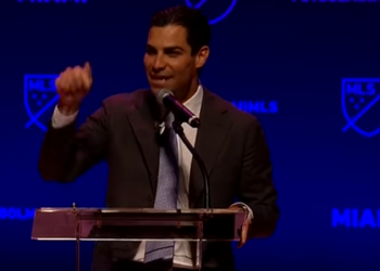 El verdadero objetivo de Joe Carollo es el alcalde de Miami Francis Suárez, según Politicalcortadito