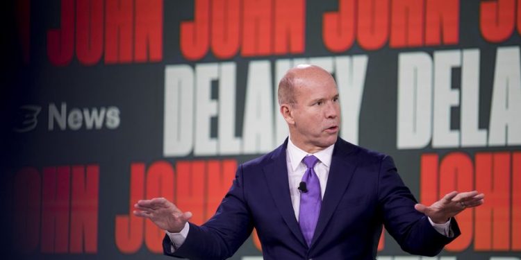 John Delaney se retira de la carrera presidencial demócrata