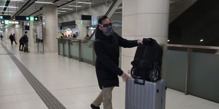 EEUU exhorta a ciudadanos a "reconsiderar" viajes a China por el coronavirus