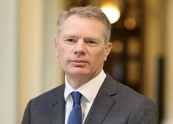 Arrestaron embajador británico en Irán por "incitar" a manifestantes en Teherán