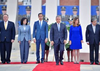 Pompeo, Duque y Guaidó estrechan lazos en la Cumbre contra el Terrorismo