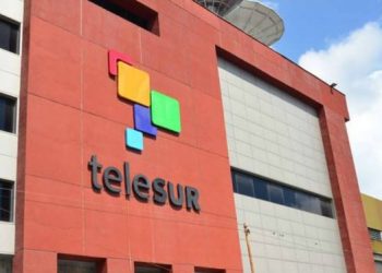 Cambian las señales: Telesur está por dejar atrás su nombre y DirecTv su yugo chavista en Venezuela