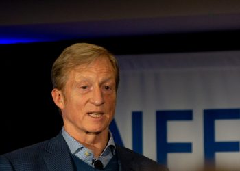 VOA: Dos aspirantes demócratas a la presidencia de Estados Unidos no supieron responder el nombre del presidente de México