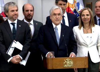 Con llamado a austeridad y respeto arranca campaña por plebiscito en Chile