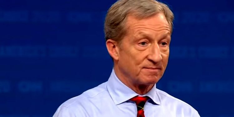 Otros aspirantes demócratas   trabajan por sus postulaciones en EEUU