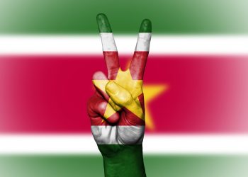 Surinam, el país más pequeño de América del Sur, de cuya crisis política y económica nadie habla